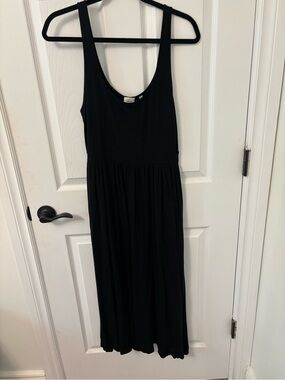 Aritzia Wilfred Midi Dress